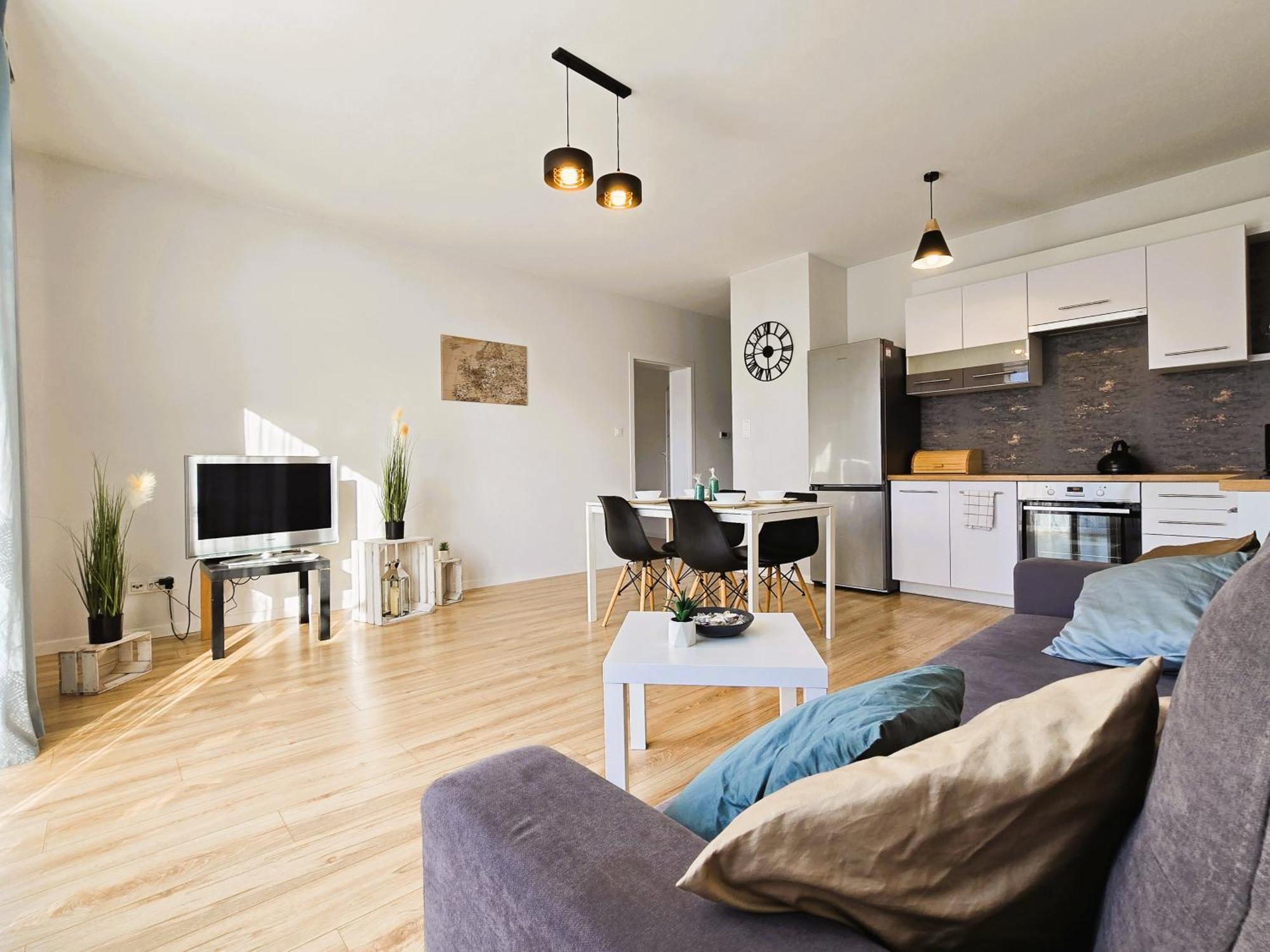 Apartstars - Zelwerowicza 11